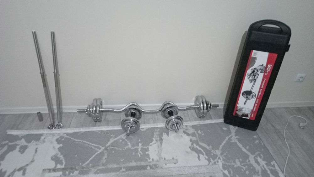 Продам Штангу и Гонтель комплект 50 kg цену уступить не буду