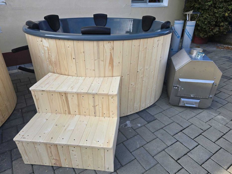 Jacuzzi Ciubar din fibra de sticla