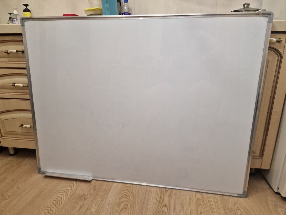 Доска магнитно-маркерная б/у