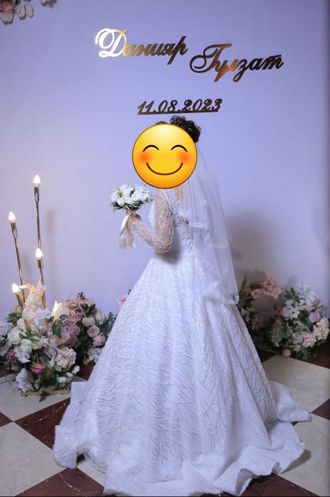 Роскошное свадебное платье