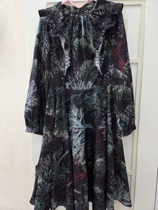 Продам платья почти новые