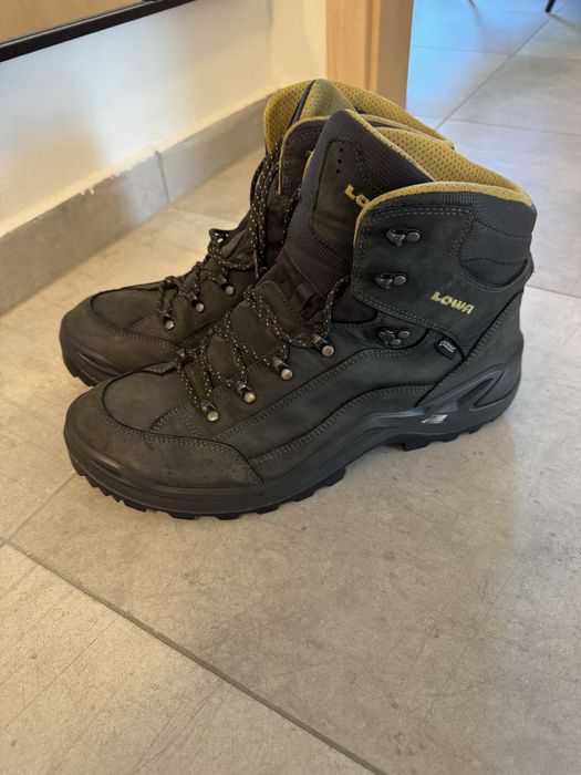 Ghete trekking LOWA Renegade