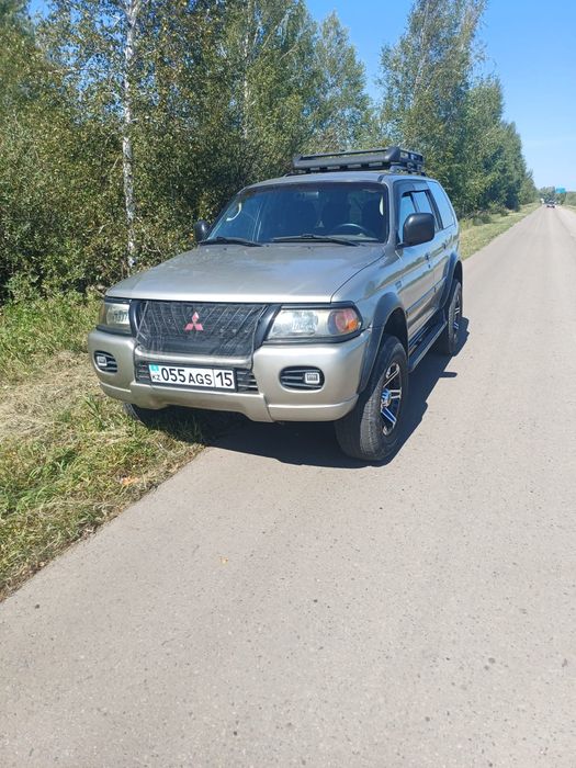 Продам Митсубиси Монтеро спорт