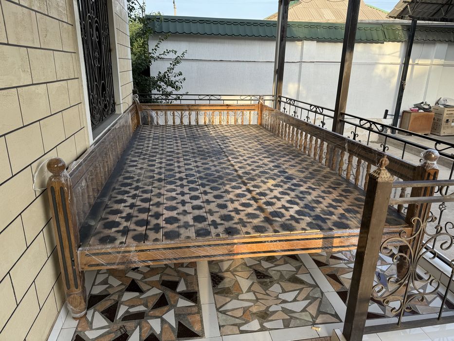 Тапчан деревянный