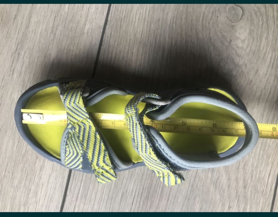 Нови детски сандали 25 , 28,5 и 28/29