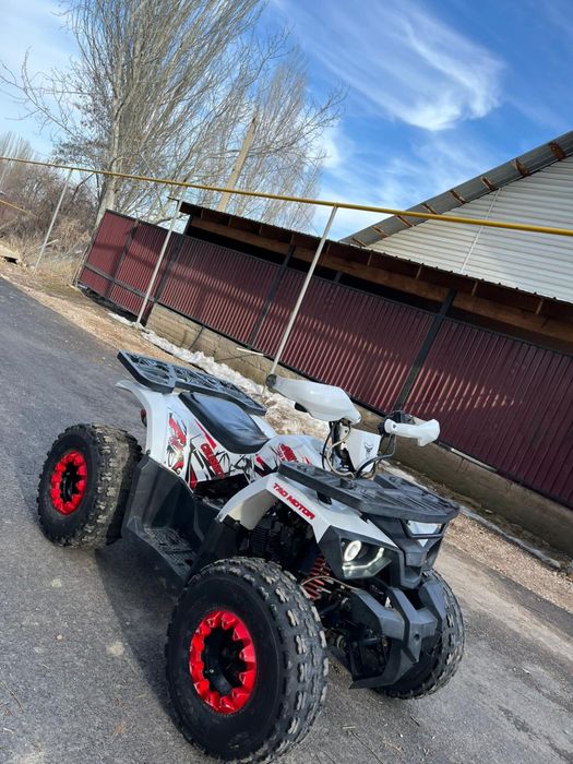 Продам квадроцикл срочно