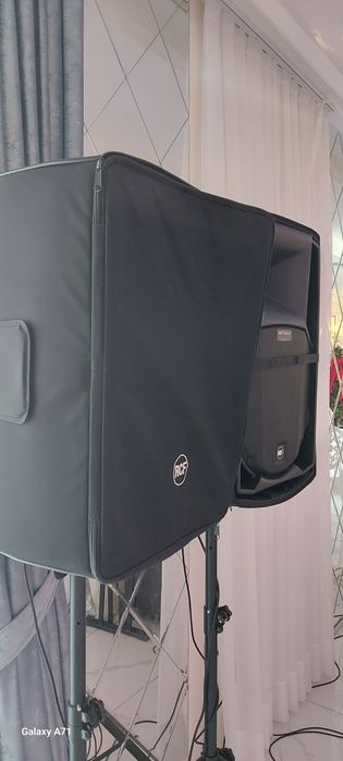 Тонколони RCF 745 MK4