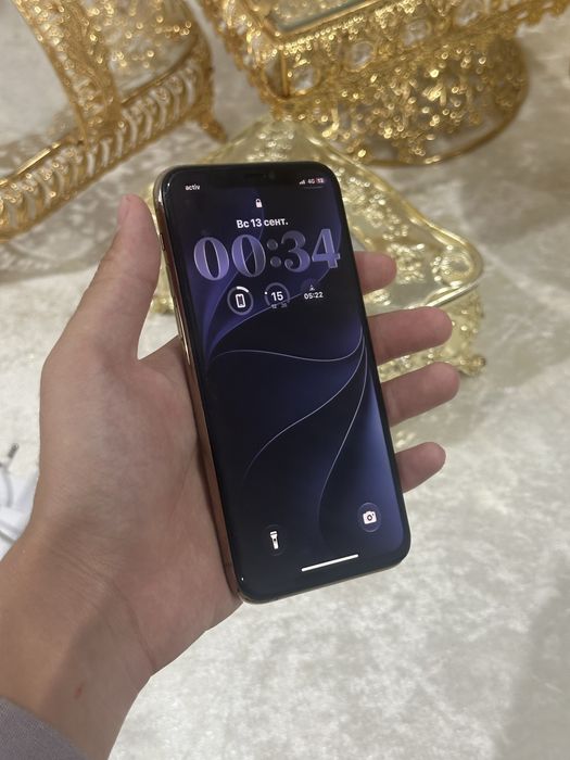 iPhone 11 Pro Gold