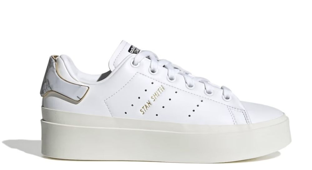 Adidasi adidass femei mar 42