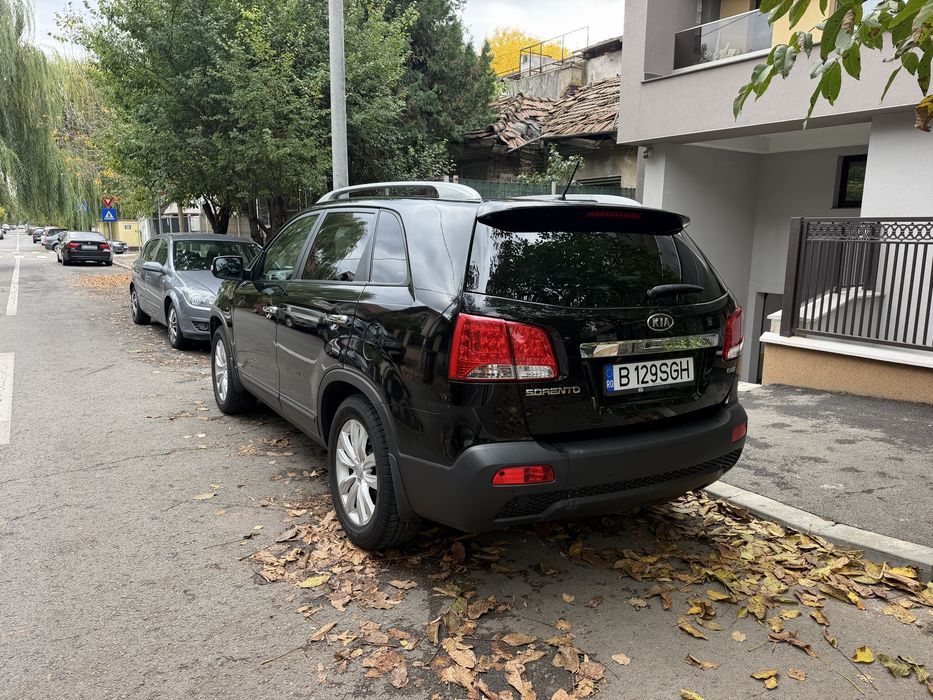 KIA Sorento 2011 — imagine 3