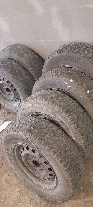 Продам колеса в сборе 205/70 14