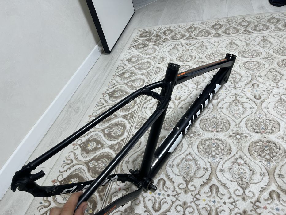 Рама  giant talon 3