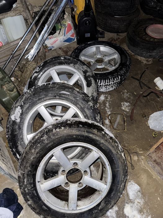 нива по запчастиям