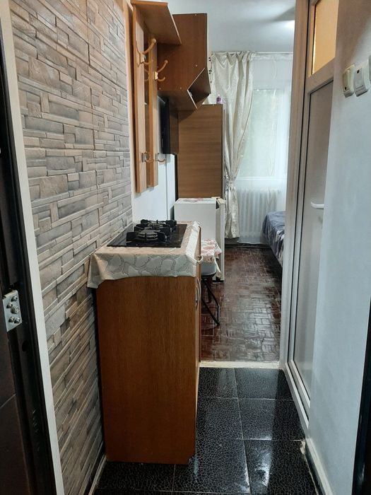 Închiriez Cameră Cămin