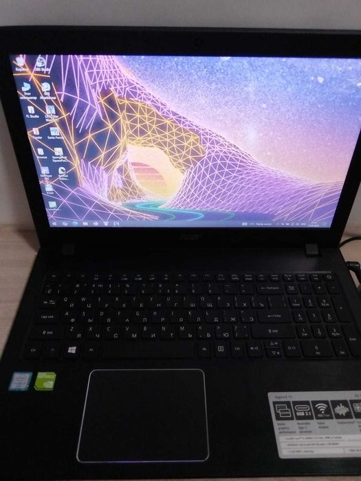 Срочно продам ноутбук Acer Aspire E15