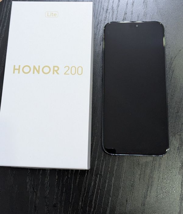 ПРОДАМ.  Honor 200 Lite. В отличном состоянии!