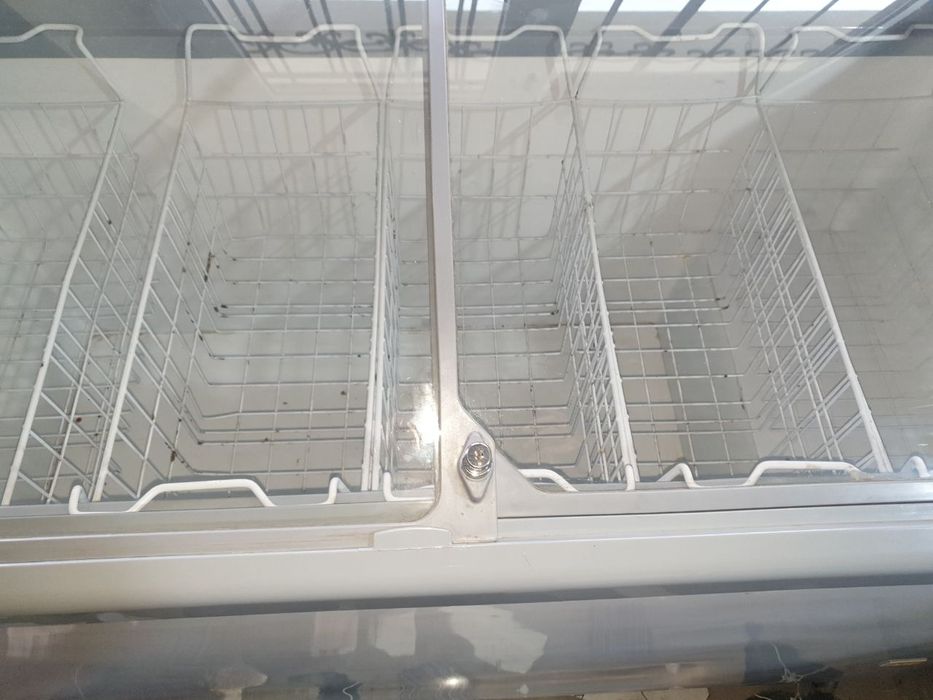 Морозильник Ügur