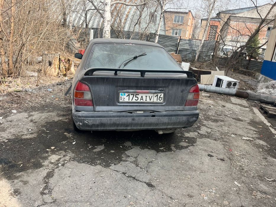 Продам ниссан примера Р10