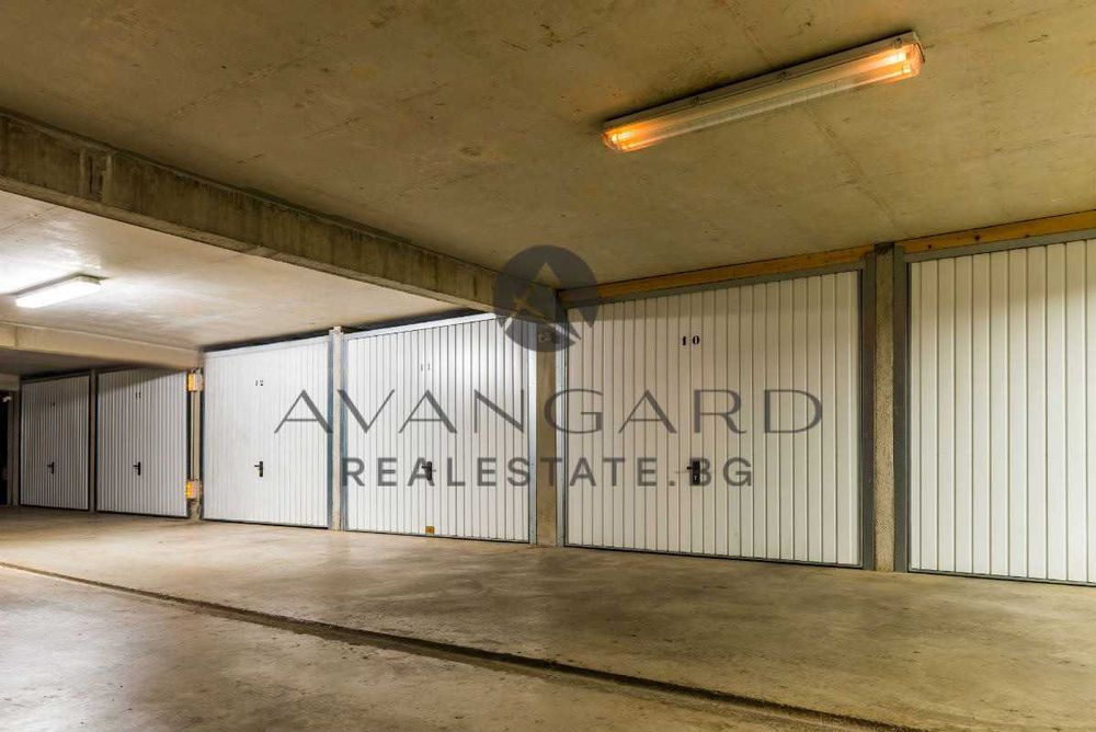 Продава се Гараж / Паркомясто в Пловдив, Христо Смирненски - 26 кв.м за 1097 €/кв.м - Снимка #2