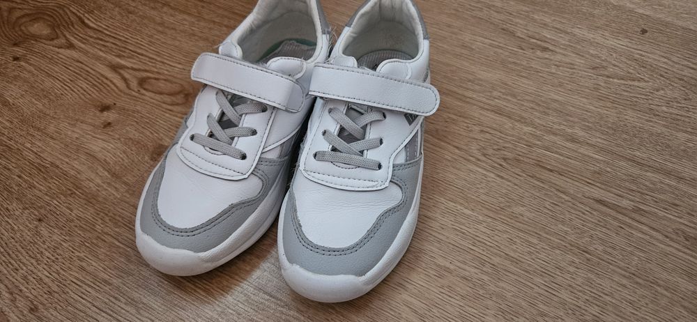 Обувки Български 32 ри номер