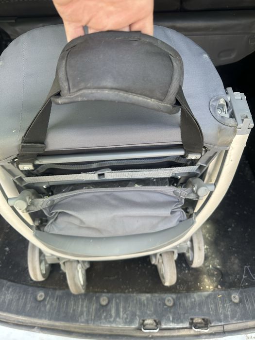 Продам коляску Babyton