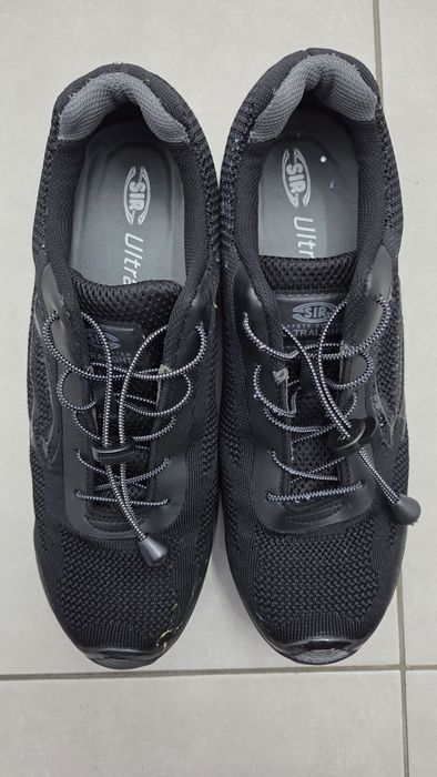 Pantofi protectie cu bombeu din compozit
