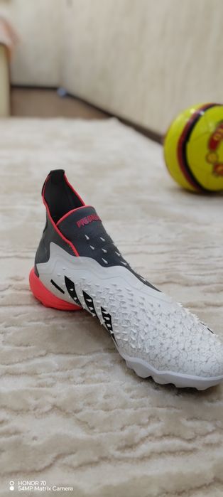 Adidas Predator Demonskin
