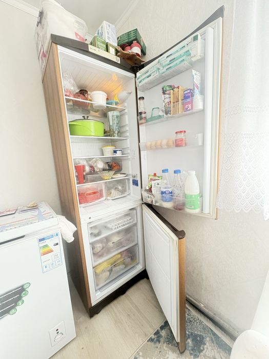 Продам холодильник