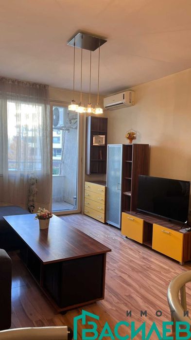 Дава се под наем Едностаен апартамент в София, Център - 40 кв.м за 398.82 € - Снимка #3