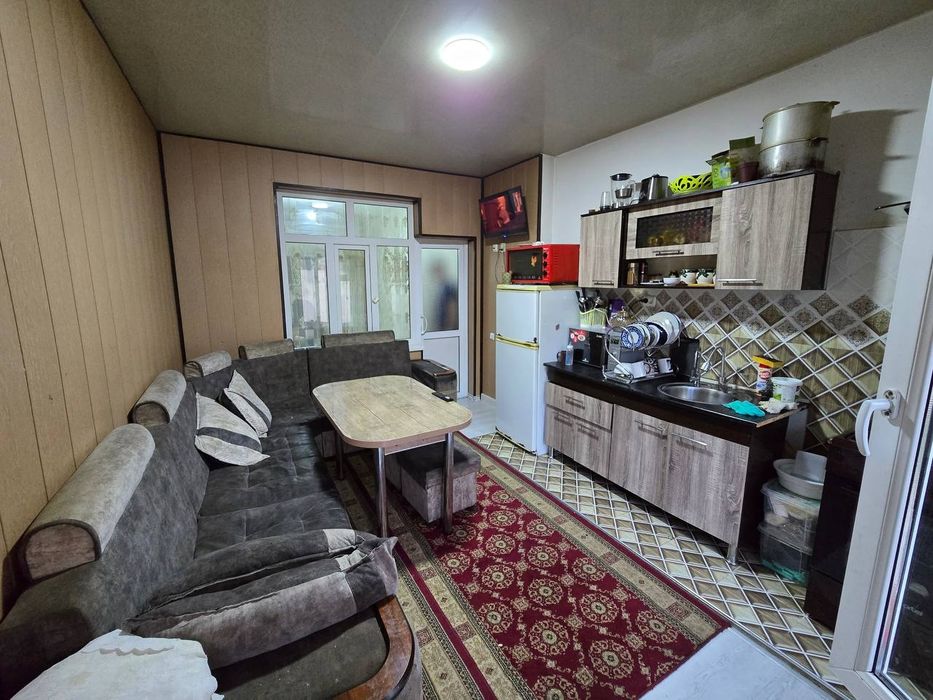 2 хонал Ўзимники  1етаж Келишамиз