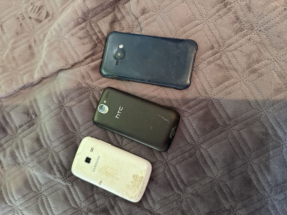 Продам старые телефоны