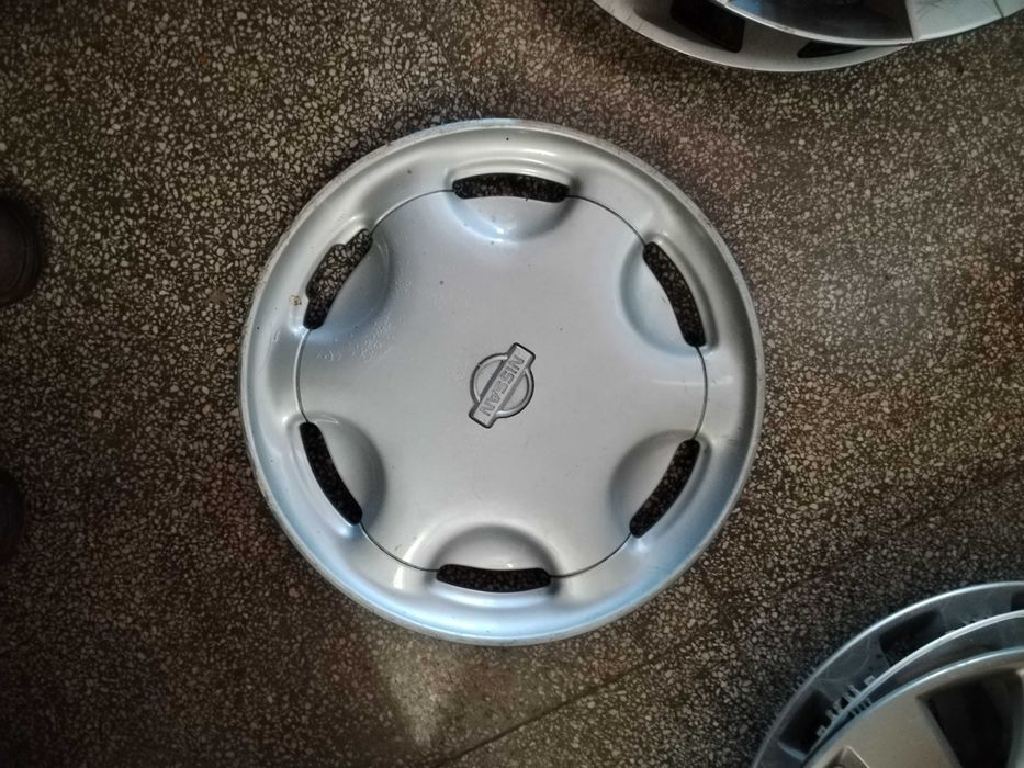 Тасове един брой Renault Bmw Nissan Ford Honda Skoda