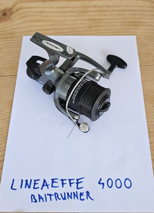 Mulineta crap Lineaeffe 4000 cu baitrunner