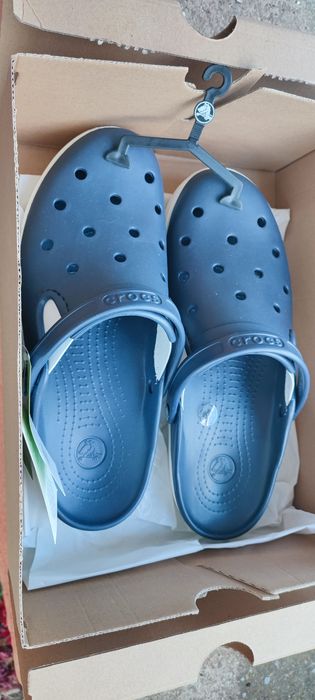 нови Crocs 46-47