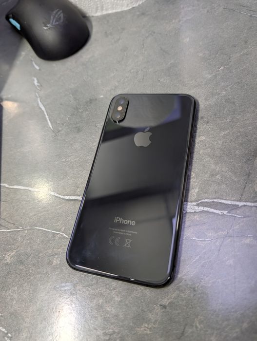 Iphone Xs в хорошем состоянии