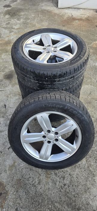 Vând jante de aluminiu cu anvelope de iarnă pt  Audi Q5