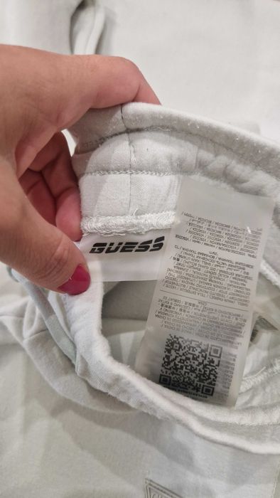 Екип Guess оригинален