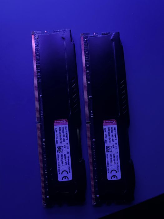 Memorii RAM DDR4 16GB