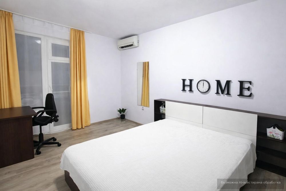 Дава се под наем Тристаен апартамент в Пловдив, Център - 82 кв.м за 700 € - Снимка #3