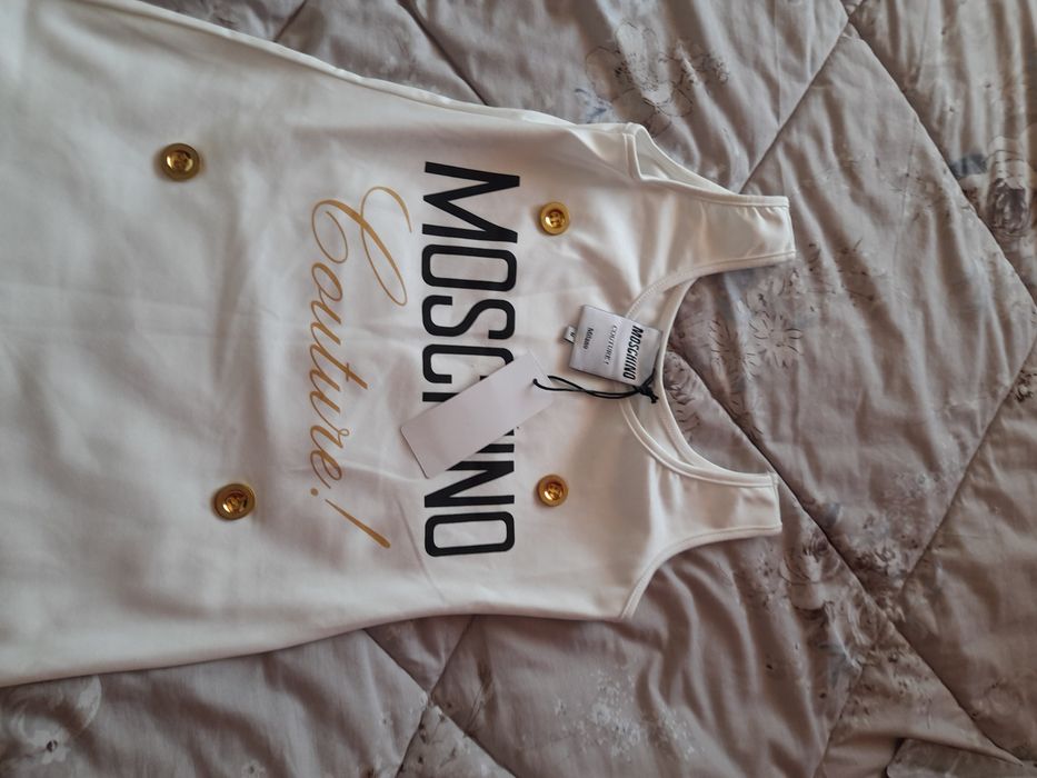 Рокля Moschino,размер М