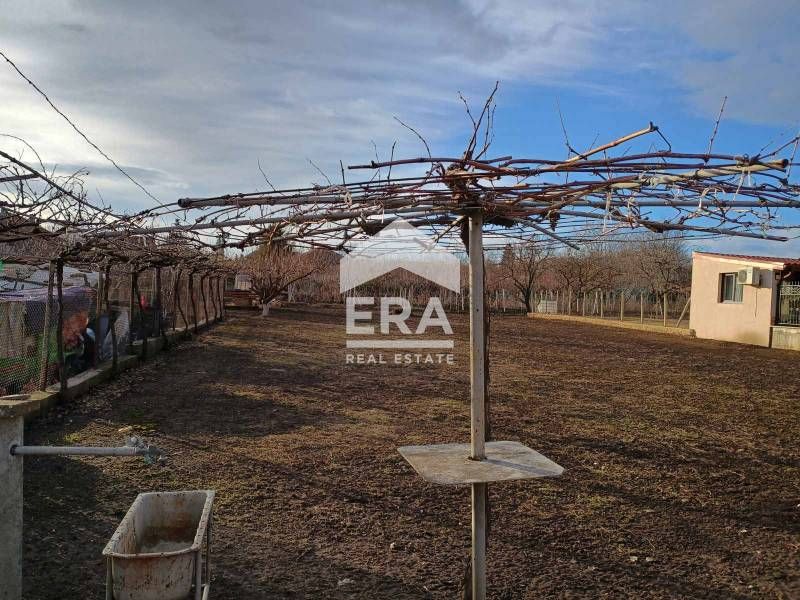 Продава се Парцел в Суворово - 1800 кв.м за 35 €/кв.м - Снимка #1