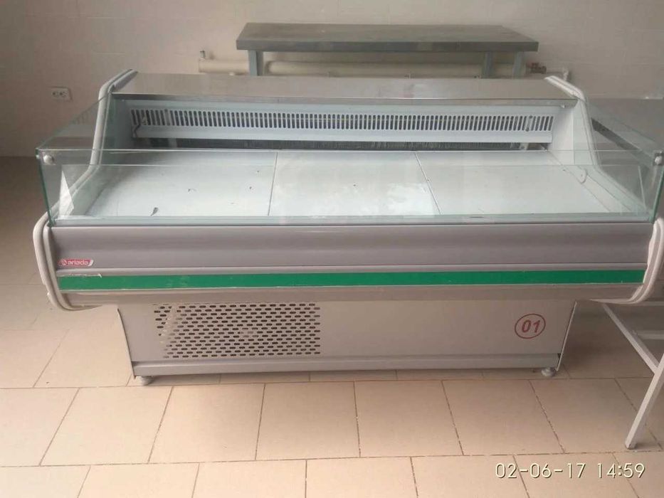 Кондитерка, Холодильная витрина для Салатов, Молочных продуктов, Мяса