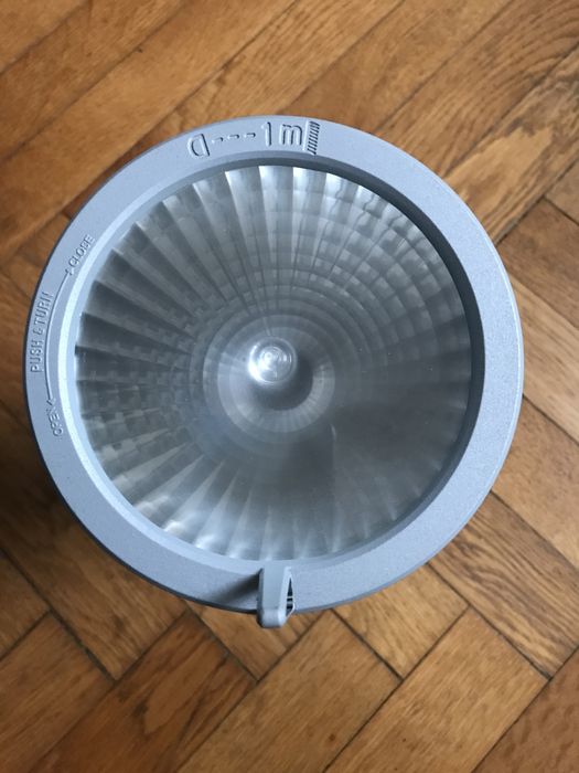 Fagerhult - sursă de iluminat ( lanternă, proiector, felinar )