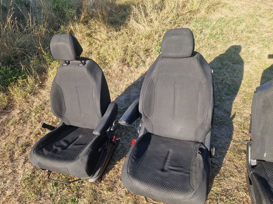 Седалки за Citroën C4 Grand Picasso
