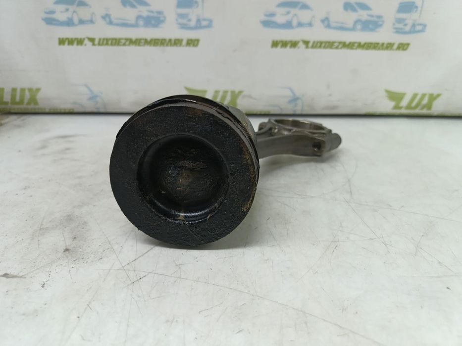Piston cu biela 1.6 tdi cay Skoda Fabia 5J (facelift)