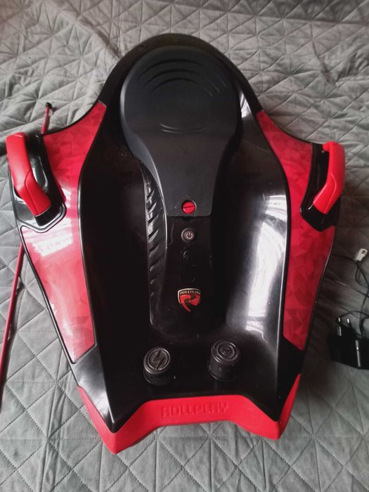 Детска електрическа кола Nighthawk, червена