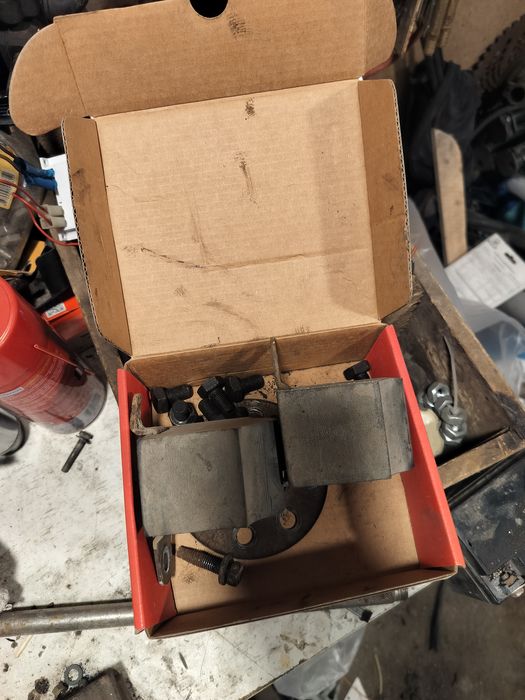 Запчасти Додж караван 4