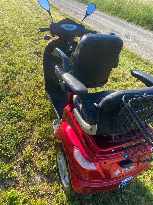 Scuter electric doua locuri pentru seniori