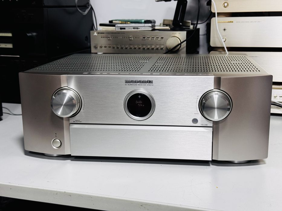 Marantz SR6012 Silver-Gold DEFECT – Receiver AV 9.2, 9×110 W, Dolby Atmos, DTS:X, Audyssey XT32, HDMI 4K, HEOS, Wi-Fi, Bluetooth, AirPlay