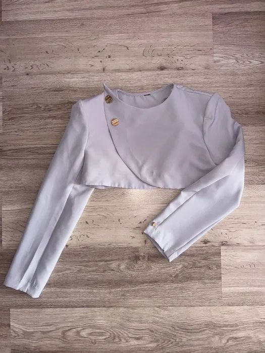 Compleu top și fustă